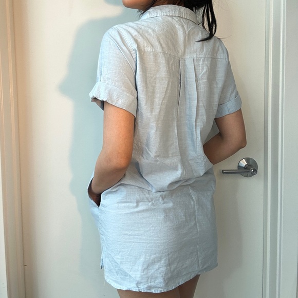 Blue button down short sleeve shirt with pocket size L - Picture 2 of 4